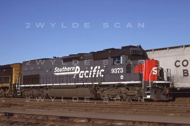 ORIG SLIDE Southern Pacific 9373 SD45T-2 lobotomierte Geschwindigkeit Schriftzug 1994
