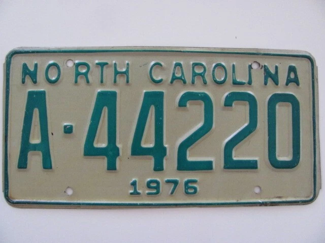 https://www.picclickimg.com/IpoAAOSw9QRlYiJ0/1976-North-Carolina-Nc-License-Plate-Tag-A-44220.webp
