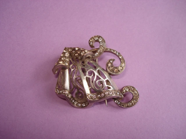 Broche Clip en Argent  Années 1940