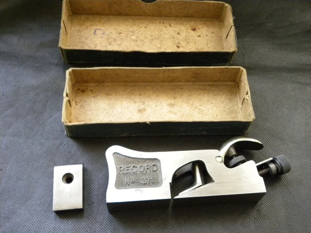 Vintage Boxed Record No 311 Bull Nose, Shoulder Rabbet Plane (705)