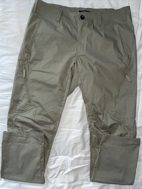 ARC&#39;TERYX - ARC&#39;TERYX　trim  fit coupe ajusteeパンツ　３２ Arc'teryx Arcteryx trim fit coupe ajustee pants | Grailed