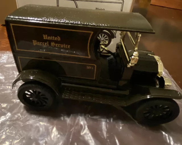 ERTL Limited Edition 1913 Ford "Old No. 1" UPS Open Front Panel Side Truck 1/25