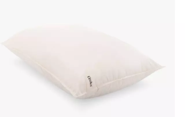 Almohada de lana británica de lujo Floks, mediana - Precio de venta sugerido por el fabricante £65.00