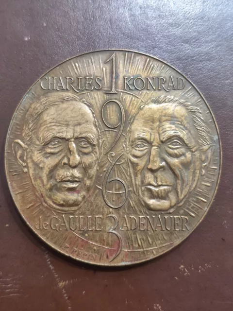 Médaille 1982 Charles d Gaulle Konrad Adenauer 1973 Traité de l'Elysée Allemagne