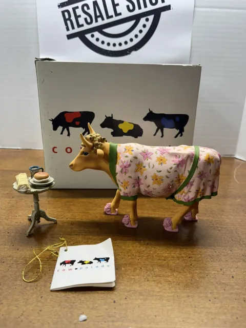 “The Early Show” #9129 Cow Parade Year 2000 ~ Retired by Westland Giftware