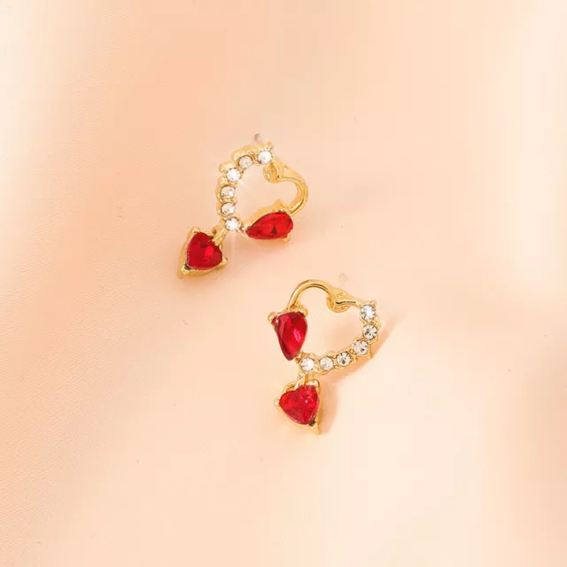 1Pair Sweet Heart Studded Earrings Versatile Refreshing Earrings Jewelry Gift Le