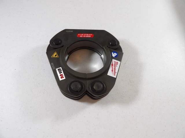 BRAND NEW  Milwaukee 49-16-2656 M18 Force Logic 2-1/2"  Ring  #198