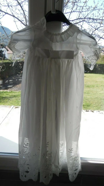 original G.L. : robe de baptème pour poupée Bleuette période