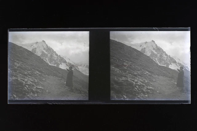 Swiss Photo NEGATIVE Family Amateur PL51L1n11 Glass Plate Vintage c1930
