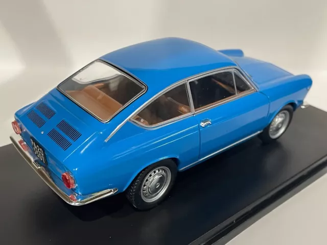 1:24 Fiat 850 Coupe 1965 Showcase Hachette Diecast Auto Vintage 2