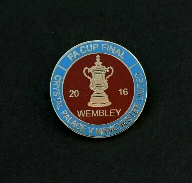 Crystal Palace & Manchester United - 2016 Fa Cup Final Pin Badge