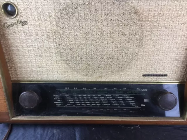 # poste tsf radio , Operette 50GW UKW Holz  1950-51 Telefunken Deutschland TFK 2