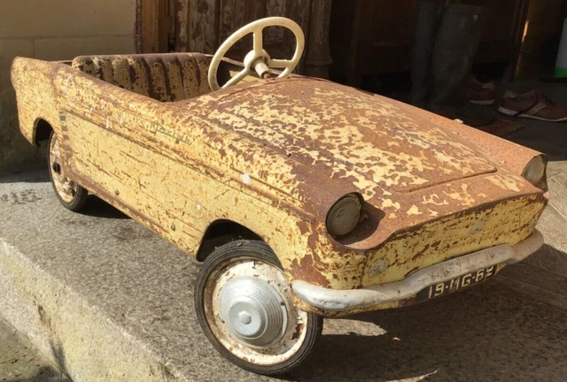Ancienne Voiture à Pédales Morellet Et Guérineau – Cyclorameur Des Années 60 En Tôle