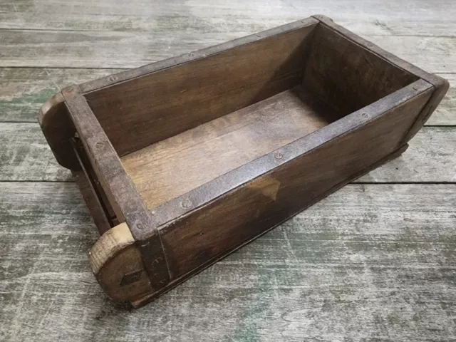 * OLD Handmade Rustic Primitive Farmhouse Decor Vintage Wooden Brick Mold Box