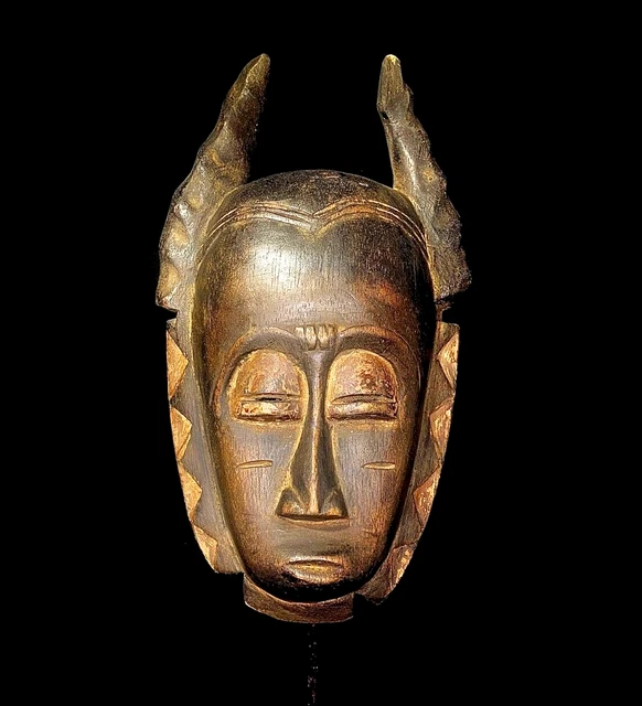 African Carved Wood Tribal Mask- a vintage hanging tribal mask Baule mask- 5267
