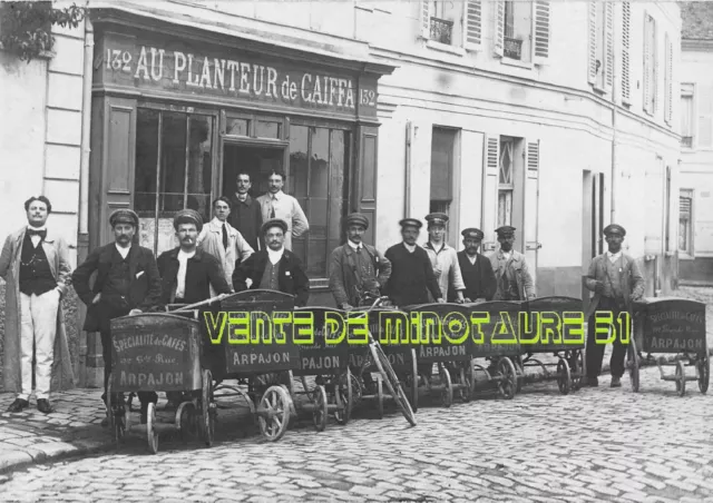 Au planteur de Caïffa - 91 Arpajon 132 Gd rue - l'équipe -  affiche plastifiée