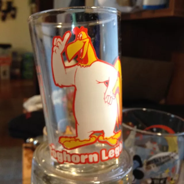 Vintage 1976 Warner Bros Looney Tunes Foghorn Leghorn 4" Glass