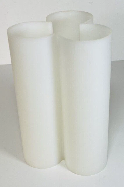 Vase Vert Tupperware Vintage forme trèfle tubes hauteur Vase Vert Tupperware Vintage forme trèfle tubes hauteur