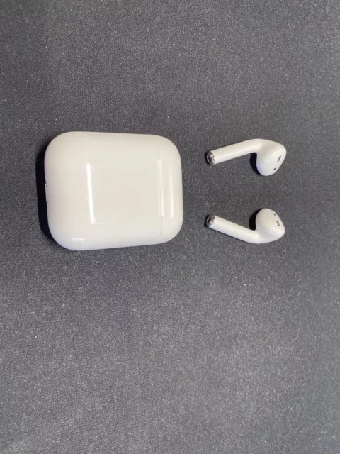 Apple AirPods 2. Generation mit Ladecase - Weiß