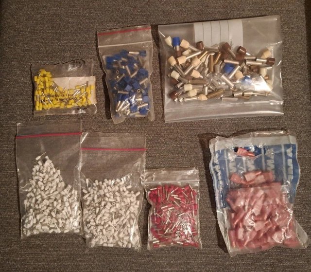 Aderendhülsen rot, weiß, gelb blau, braun u.a.+ Steckhülsen rot, mehrere hundert