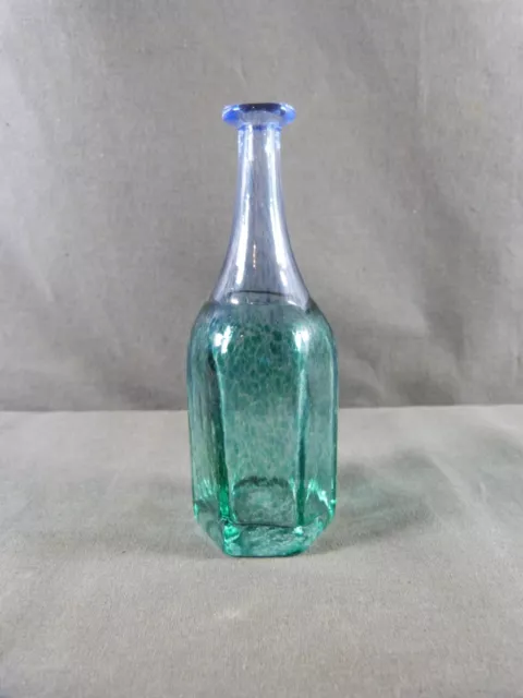 Flacon en verre "antikva" par Bertil Vallien pour Kosta Boda numéroté et signé