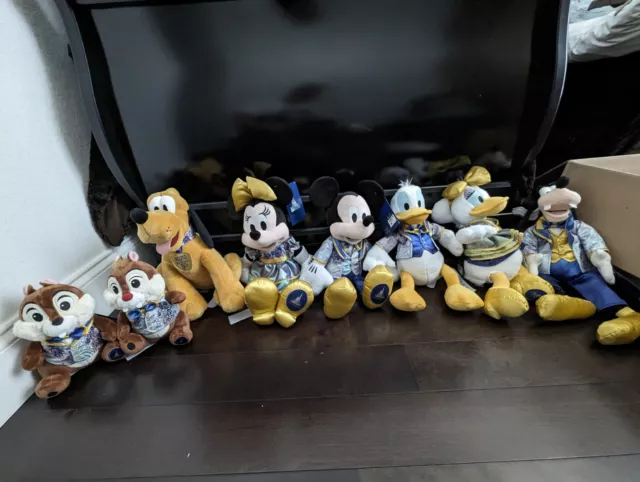 Walt Disney World 50th Anniversary Mickey Donald Full 7 Character Plush Set NWT