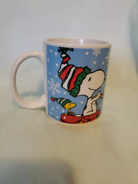 Snoopy peanuts galerie coffee mug cup wood stock Christmas snowflakes sled