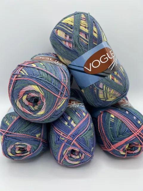 Vogue Variegated  Knitting Crochet Yarn Total Weight 880g  Mixed Thickness V7