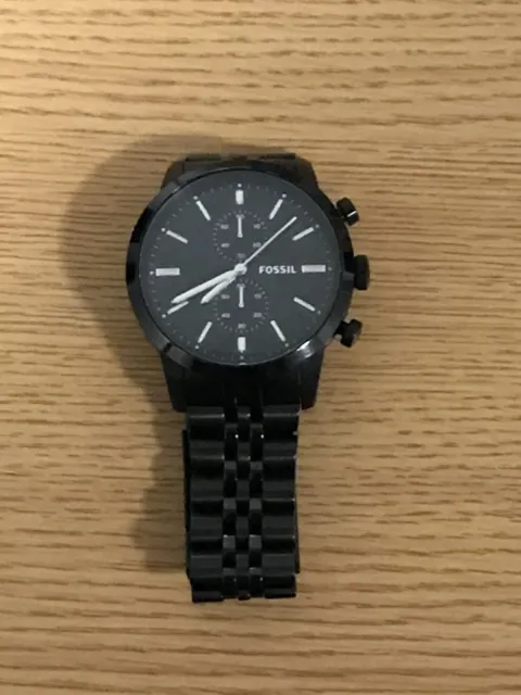 New Fossil Wrist Watch, Black Analog with Chronograph Dial. Quartz, Original Box