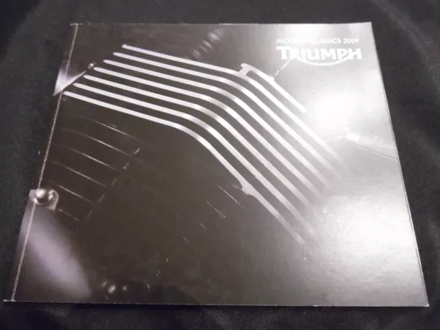 Prospectus catalogue brochure gamme Moto TRIUMPH 2009 – 70 pages