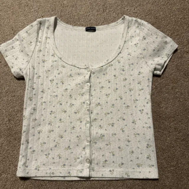 BRANDY MELVILLE WHITE Stretch Floral Button Up Crop Top Blue Flowers One  Size £13.25 - PicClick UK