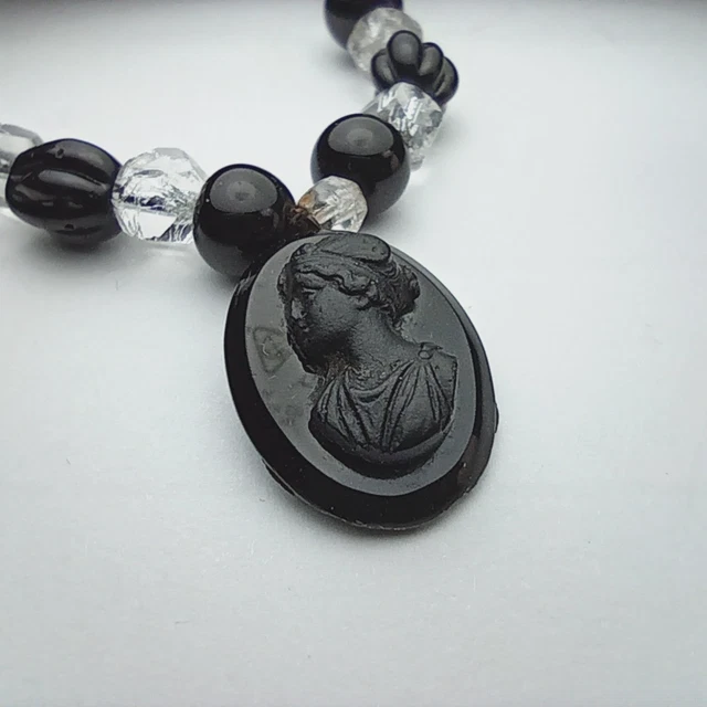 Collier Vintage En Métal Et Verre - Longueur 37 Cm, France, Occasion