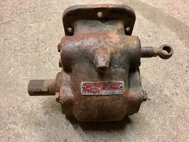 Vintage Dana Spicer PTO Power Take Off Unit 6 Bolt C1P117