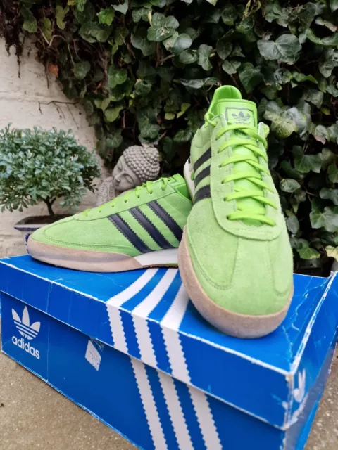 Adidas jeans deals super green