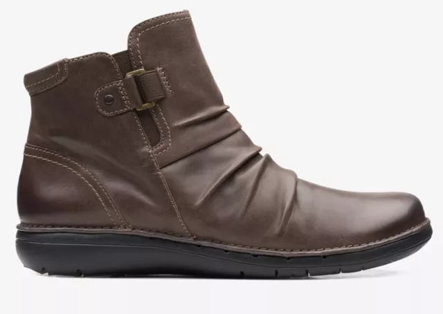 Clarks un deals haywood bronze metallic