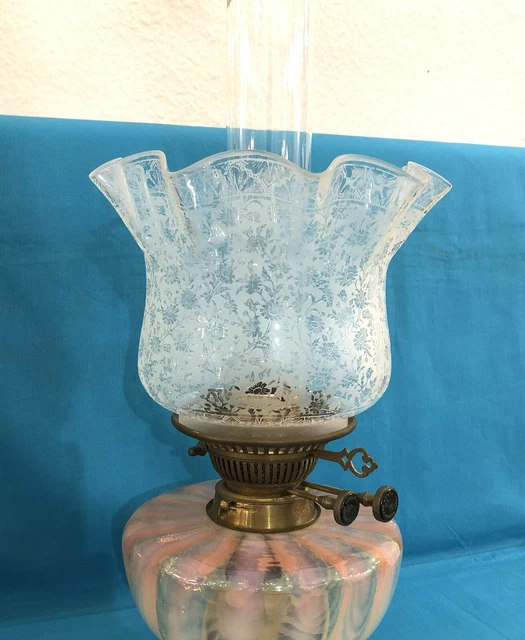 Globe De Lampe à Pétrole Ancien Baccarat Cristal - Tulipe Boule Fougère