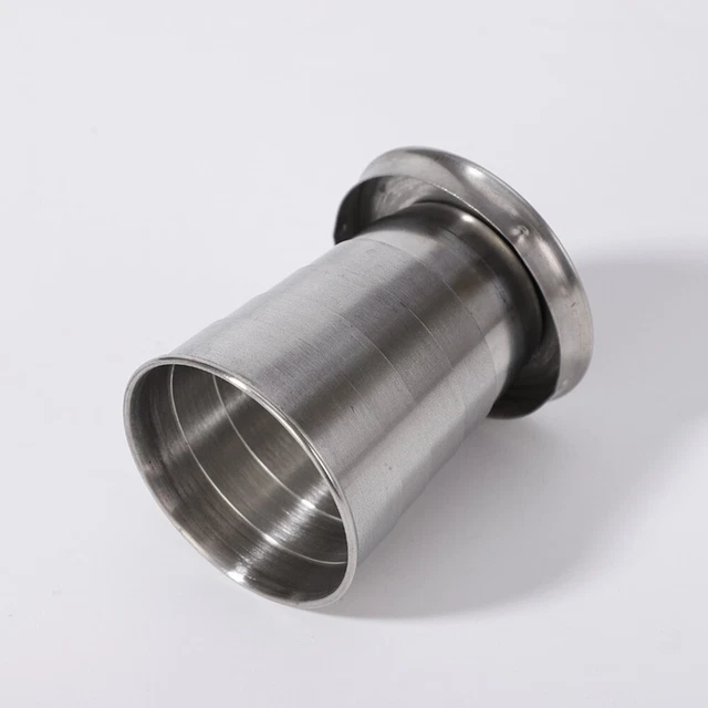 Tasse télescopique portable en acier inoxydable parfaite pour les aventures en
