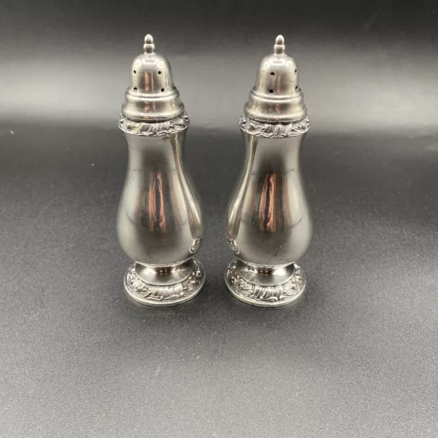 Henley Salt And Pepper Shakers Oneida