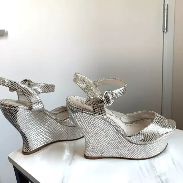 ALICE OLIVIA Jana silver wedge sandals high platform heels snake print