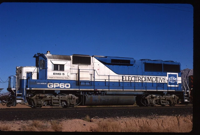 Original Railroad Slide - EMDX Electro-Motive Division 5 Picacho AZ 12-31-1988