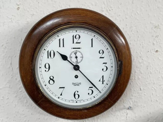 Reloj de pared Smiths Empire. 7 joyas. Cara de 8"" completamente funcional
