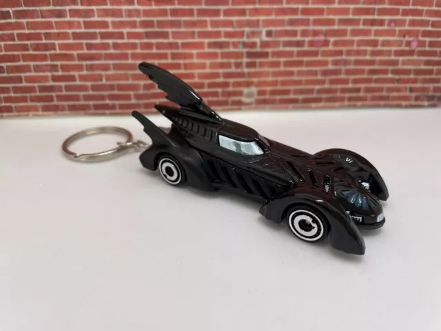 KEYCHAIN for BATMAN FOREVER BATMOBILE BLACK AUTO CAR KEYS RINGS FOB LANYARD