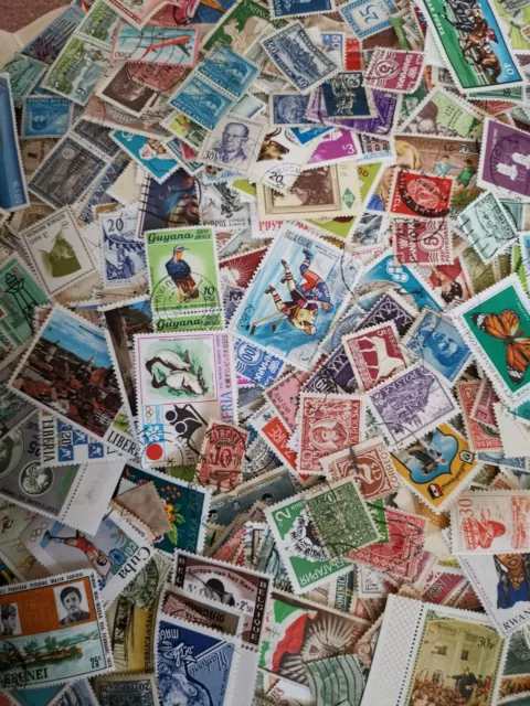 2000+ Mixed Foreign OFF PAPER World Postage Stamp Unsorted Collection Philately 3