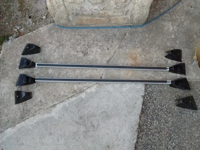 GENUINE FORD FOCUS MK1 Lockable Roof Rack Kit FINIS 1073153