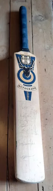 Hunts County Cricket Bats Signed Derbyshire Worcestershire 2004 Sutton Smith