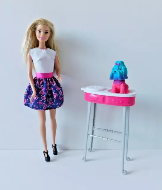 Barbie color me cute shop