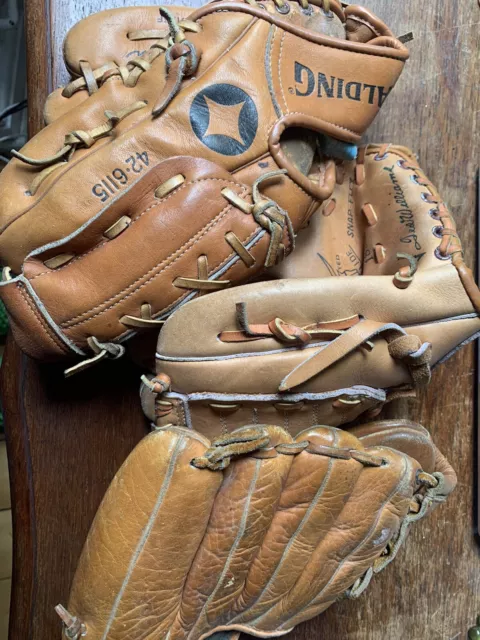 Bundle X 3 Baseball Gloves. Sears & Spalding