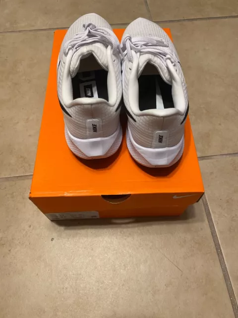 Nike Air Zoom Pegasus 39 Women's size 10 Mens 8.5 White Running Shoe DM0165 100 2