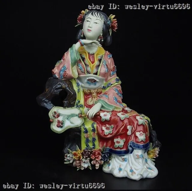 Chinese Pottery Wucai Porcelain Woman Ladies imperial concubine Hold Fan Statue