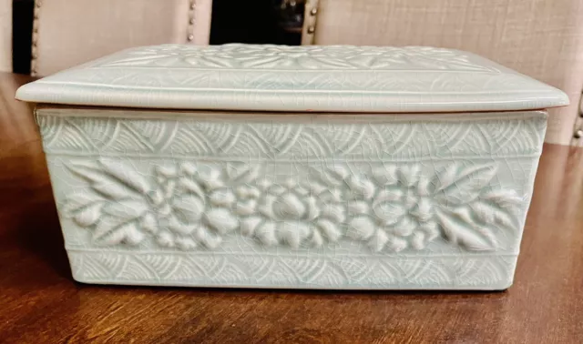 Celadon Green Ceramic Hand Made In Thailand 11.5” Lotus Floral Box 2